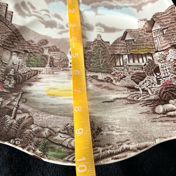 Vintage OLDE English Countryside Oval Serving Platter Dish by Johnson Bros - Picture 8 of 8